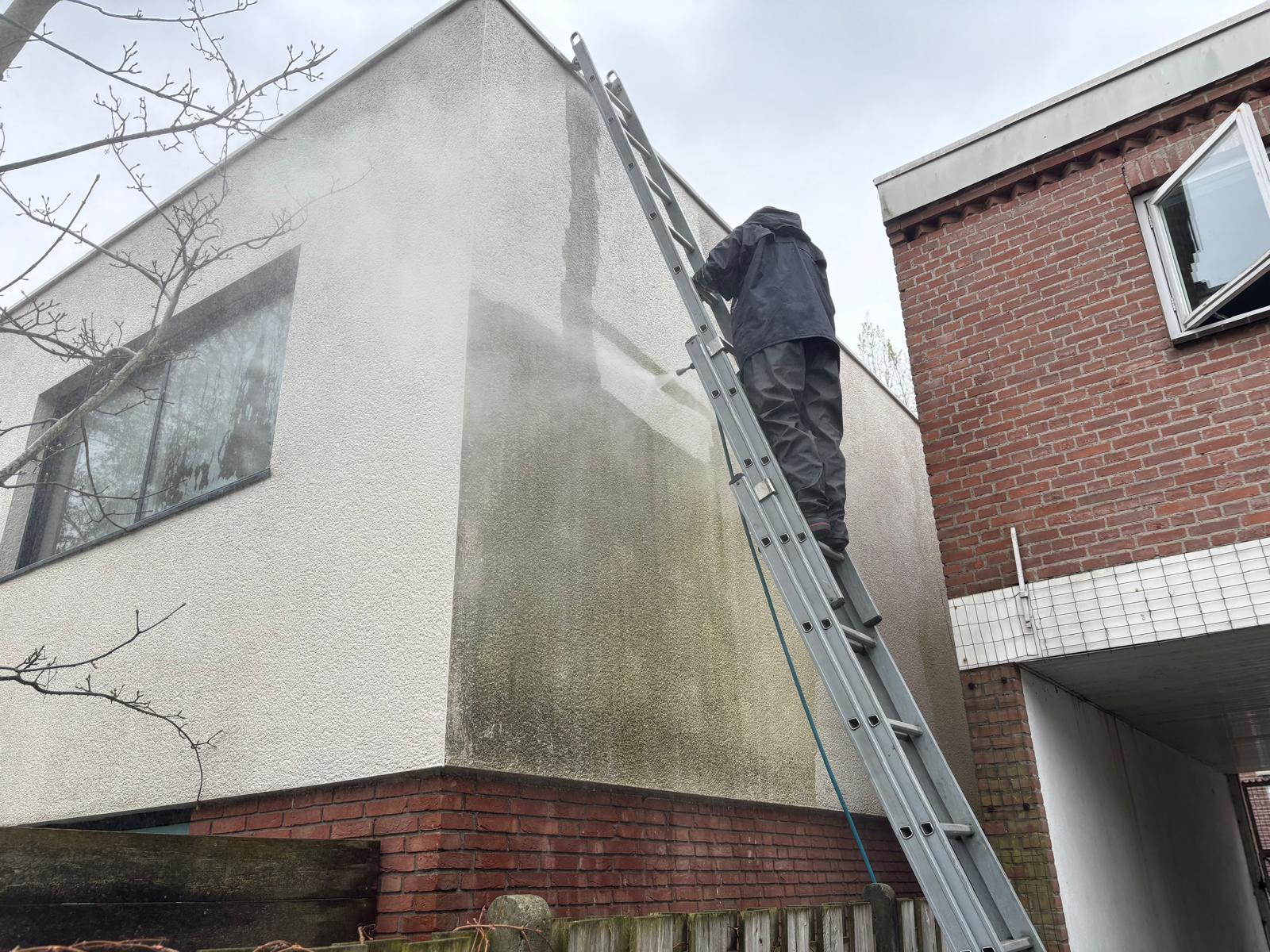 Gevelreiniging in Eindhoven met hogedruk unit